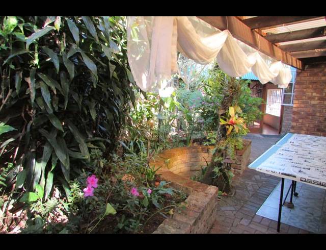 3 BEDROOM HOUSE FOR SALE IN KINGSVIEW EXT 1